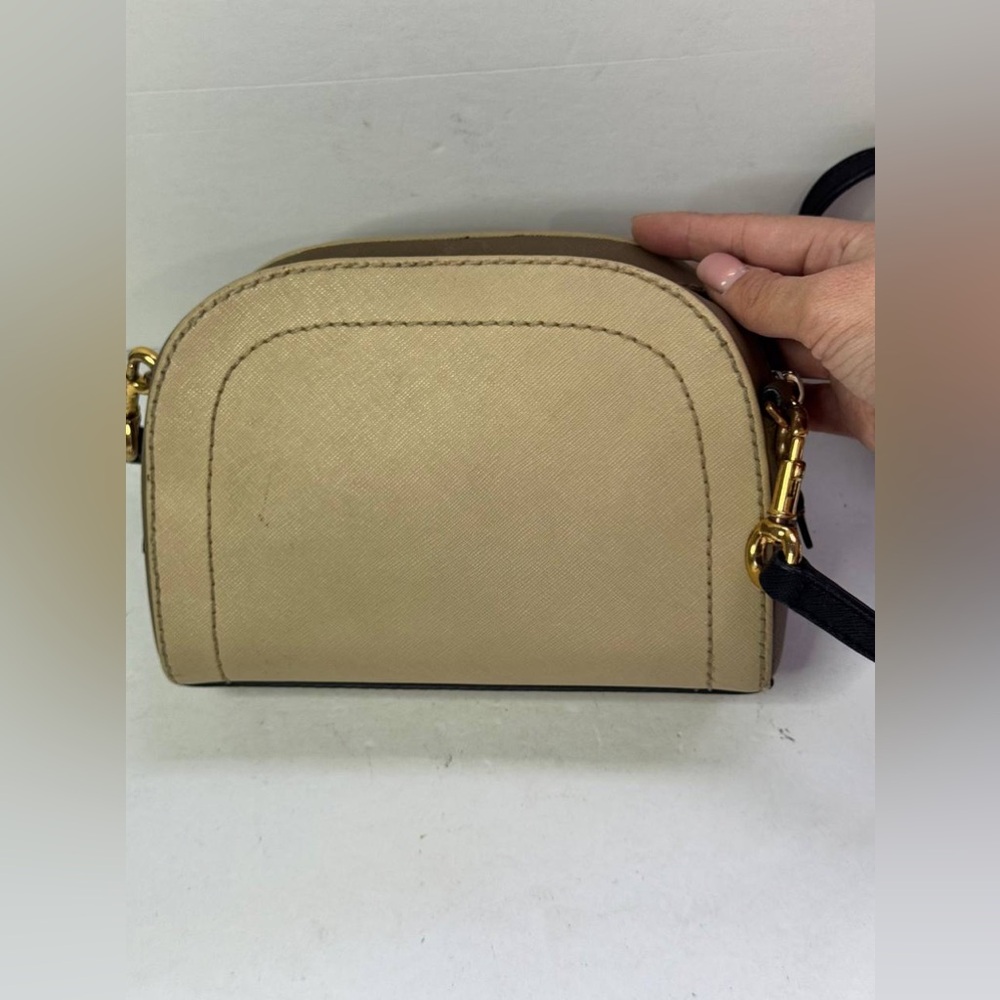 Marc Jacobs Beige Leather Playback Crossbody Bag - Picture 3 of 14